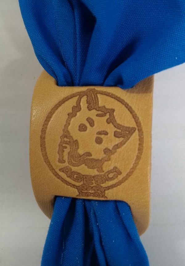 Nodo Due Fori Lupo Cuoio